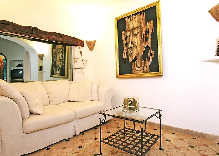 Le Belvedere Порто-Веккьо